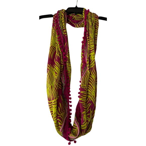 Vera Bradley Embellished Infinity Scarf In Palm Fronds With Pom Pom Border - Picture 1 of 6